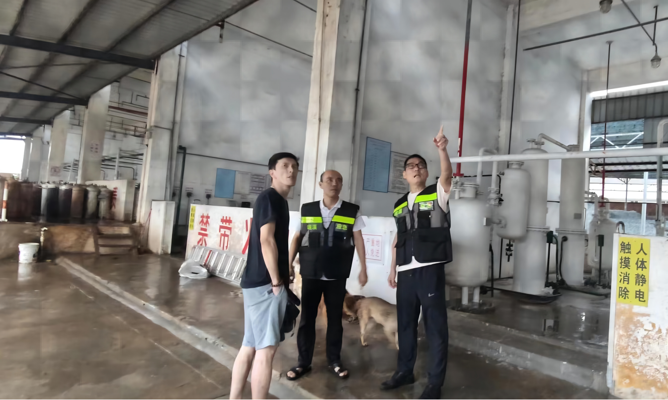 強化責任擔當 縣應急管理局“三項措施”扎實做好危險化學品領域防御臺風安全工作2.png