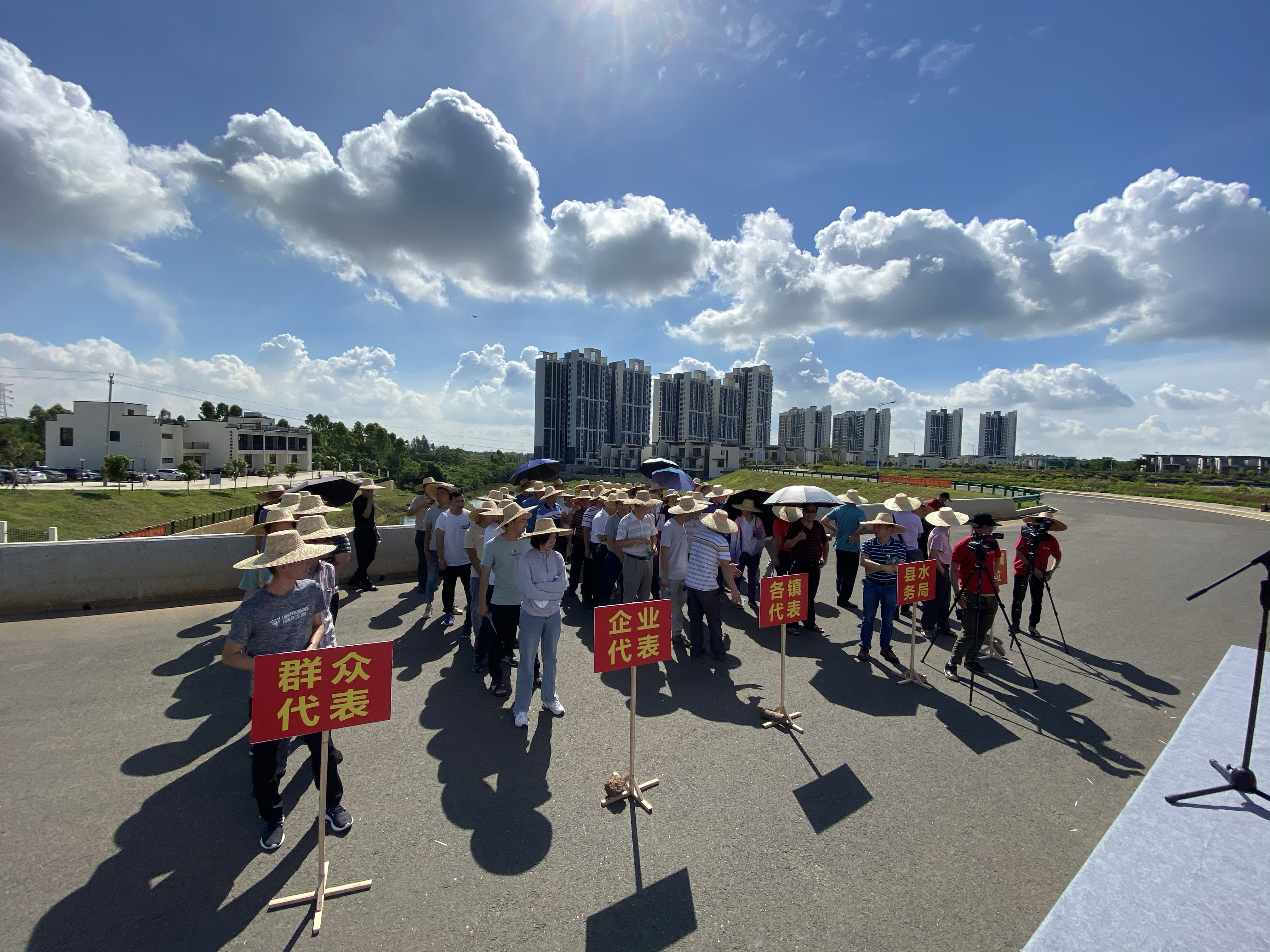 2020年6月30日，縣水務(wù)局開展應(yīng)急演練活動(dòng) (4).jpg