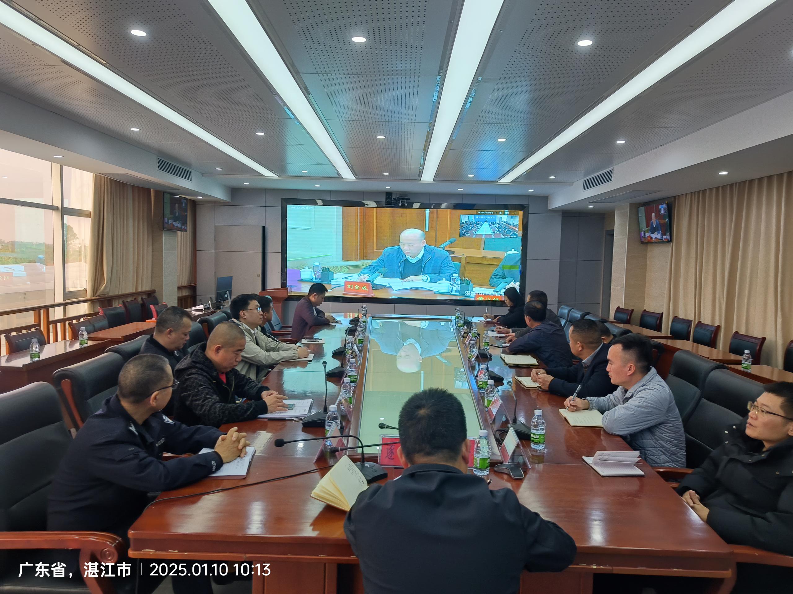 縣森防辦召開2025年度第一季度及“春節”期間全縣森林火險形勢分析會商會2.jpg