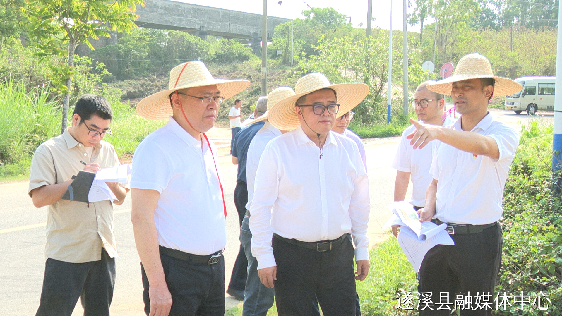 劉劍率隊開展巡河工作
