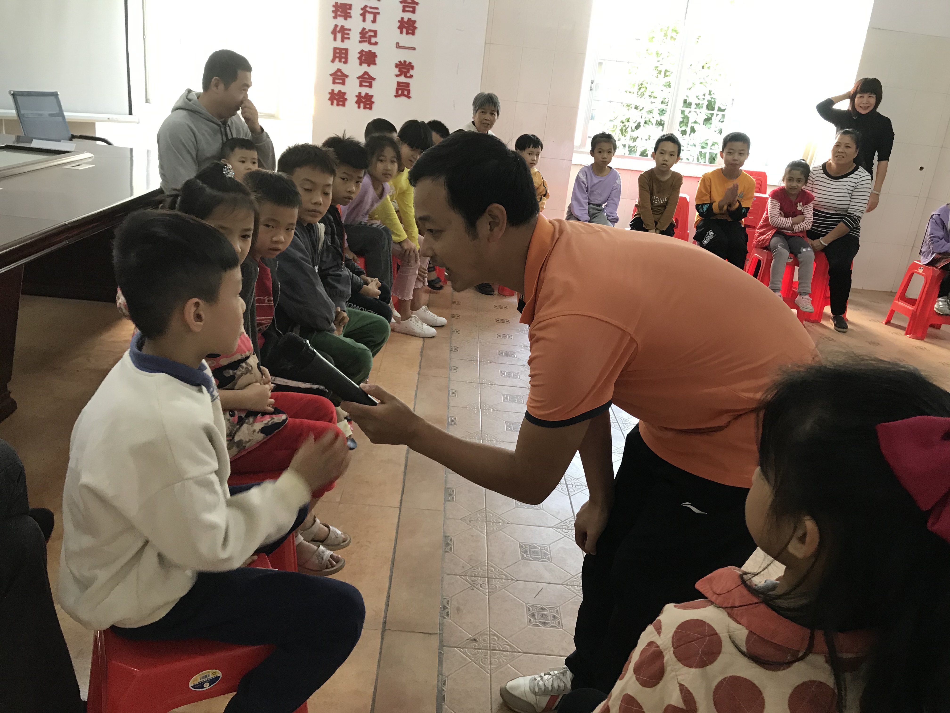 圖2-大風吹隨機抽5位小朋友回答.jpg
